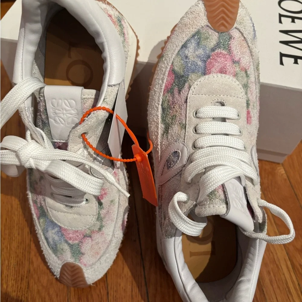 NWT LOEWE Authentic Sneakers 37 white/Pink Multicolorlor - Picture 15 of 17